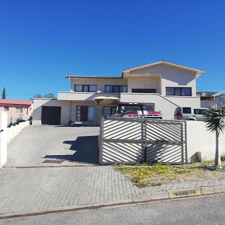 Ginas Place Springbok Buitenkant foto
